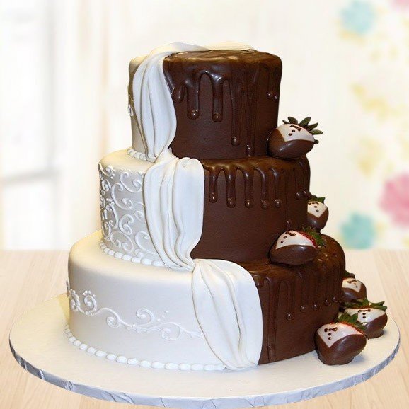 Grand Cakes - Frozen themed birthday cake! | Facebook